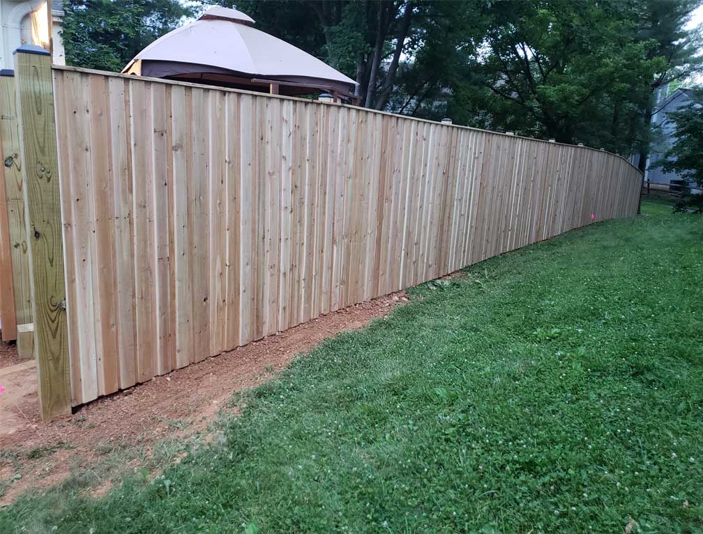 l fence for dogs